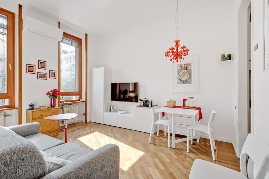 Easylife - Bello E Luminoso Flat In Zona Centrale Milano Eksteriør billede