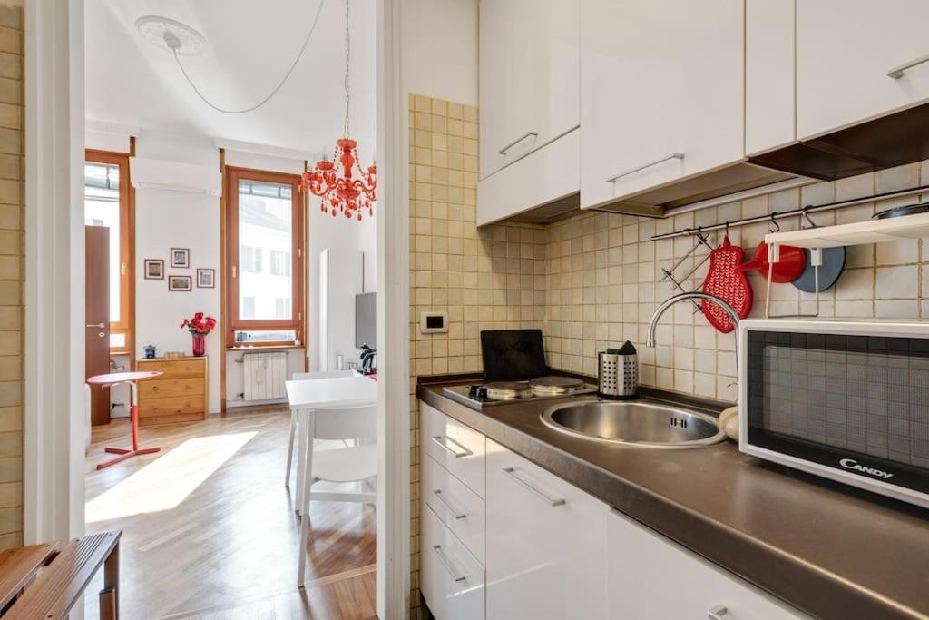 Easylife - Bello E Luminoso Flat In Zona Centrale Milano Eksteriør billede